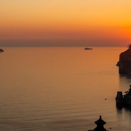 Apartament Aria Di Mare,Near Elevator, Few Steps, Parking, Garden Positano Zewnętrze zdjęcie