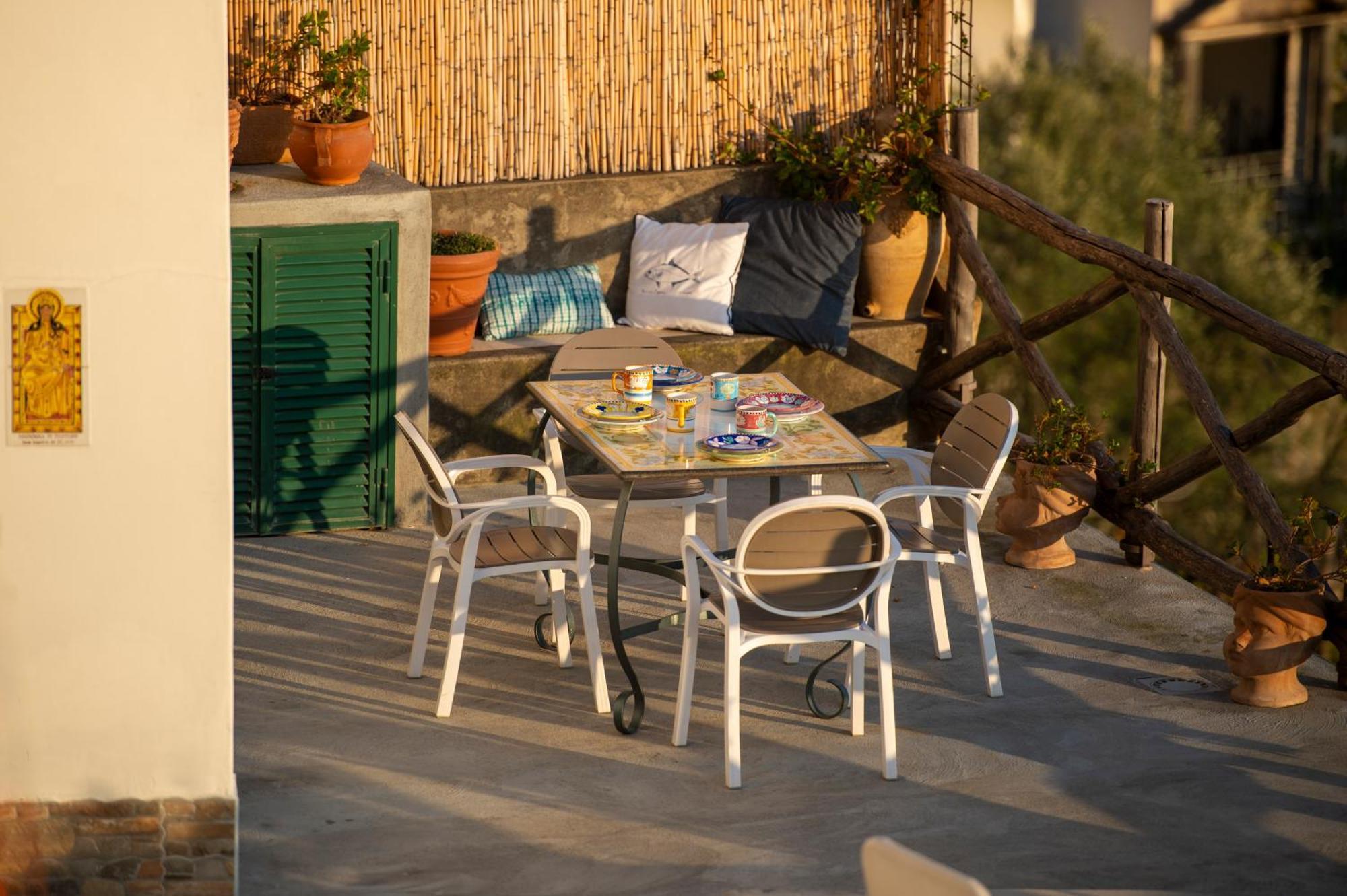 Apartament Aria Di Mare,Near Elevator, Few Steps, Parking, Garden Positano Zewnętrze zdjęcie