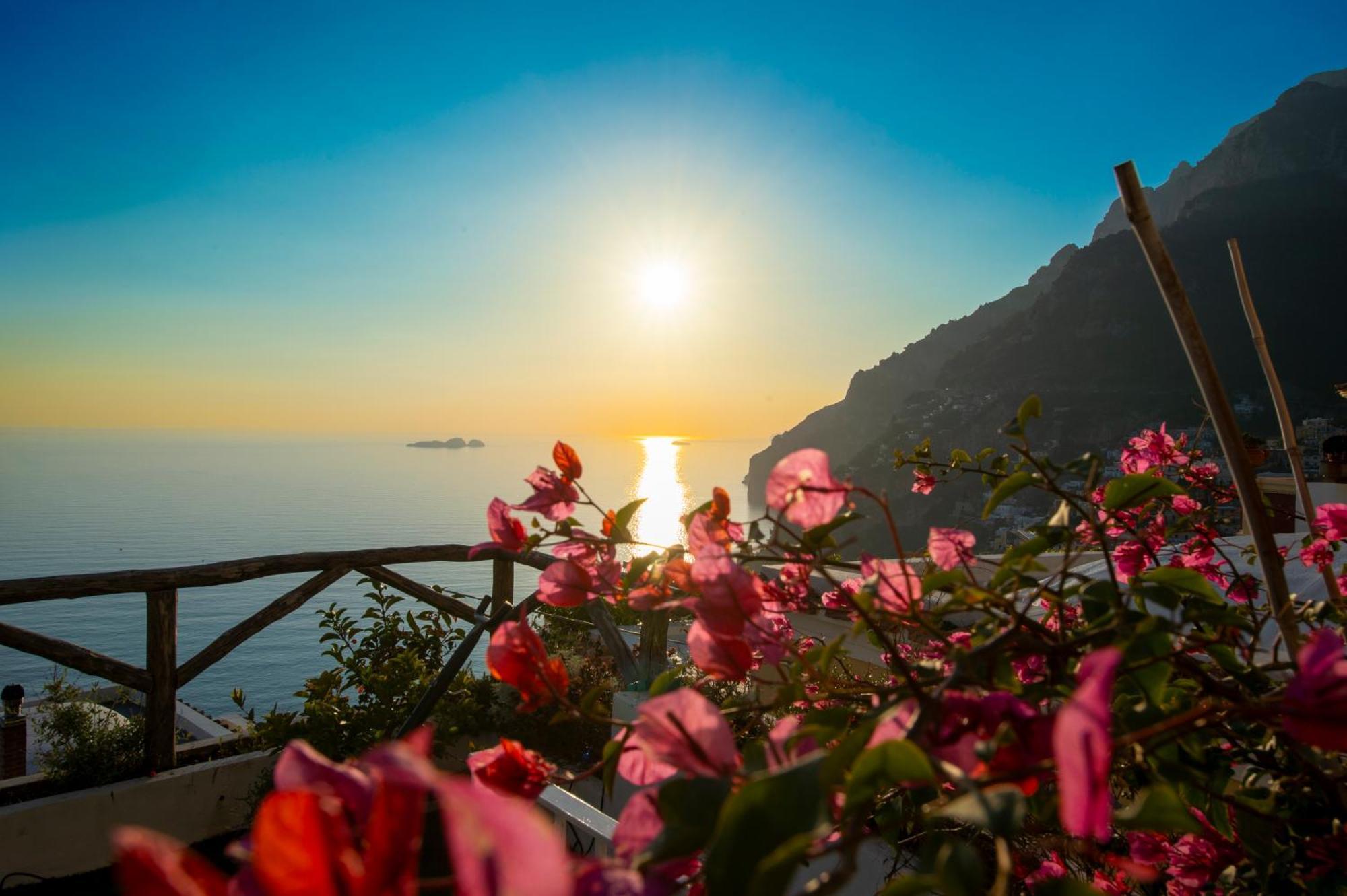 Apartament Aria Di Mare,Near Elevator, Few Steps, Parking, Garden Positano Zewnętrze zdjęcie