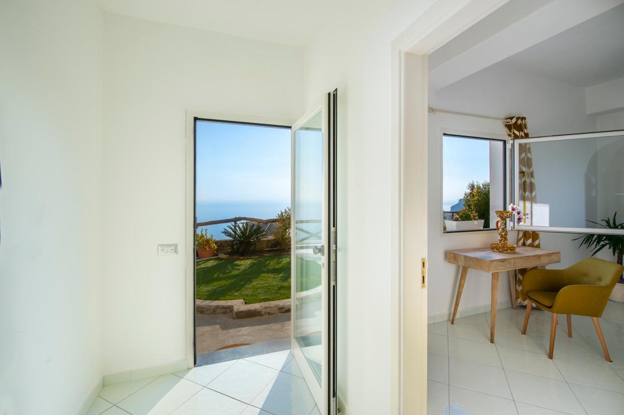 Apartament Aria Di Mare,Near Elevator, Few Steps, Parking, Garden Positano Zewnętrze zdjęcie