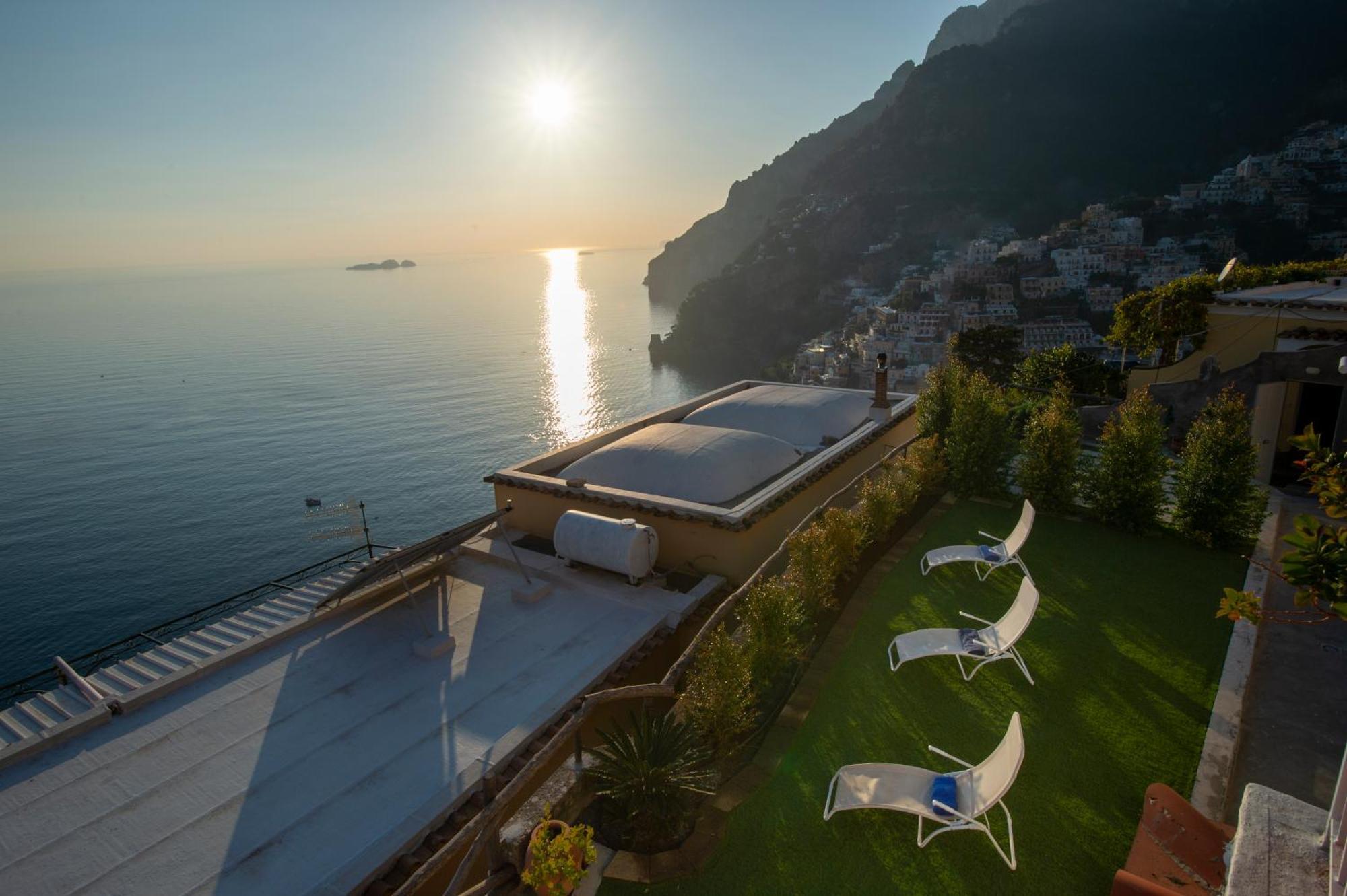 Apartament Aria Di Mare,Near Elevator, Few Steps, Parking, Garden Positano Zewnętrze zdjęcie